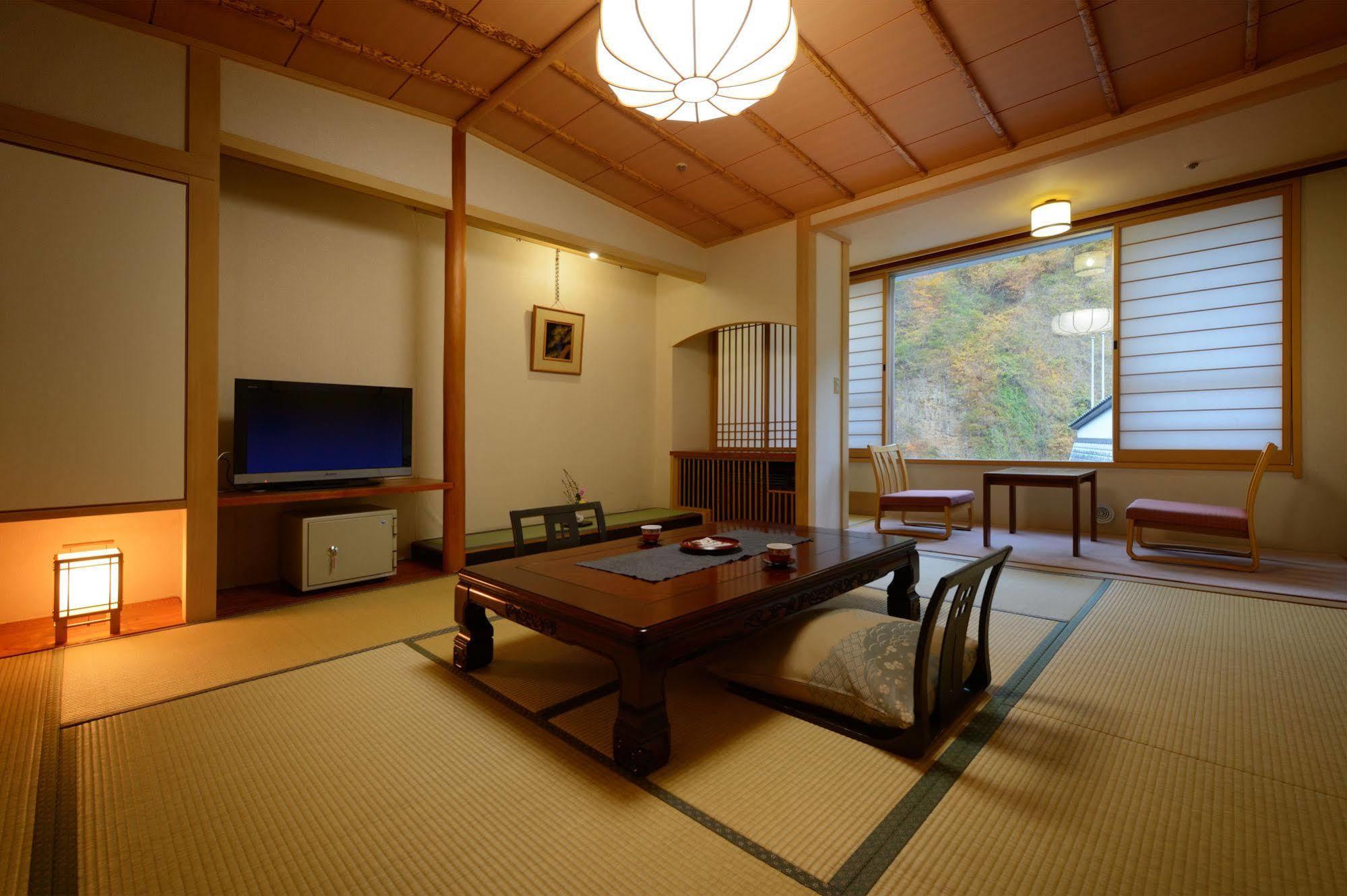Sansuiso Tsuchiyu Spa Fukushima  Exterior photo